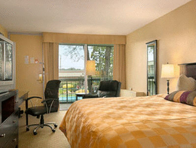 Ramada Wayne Fairfield