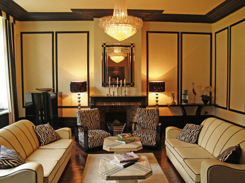 Maison De Plumes