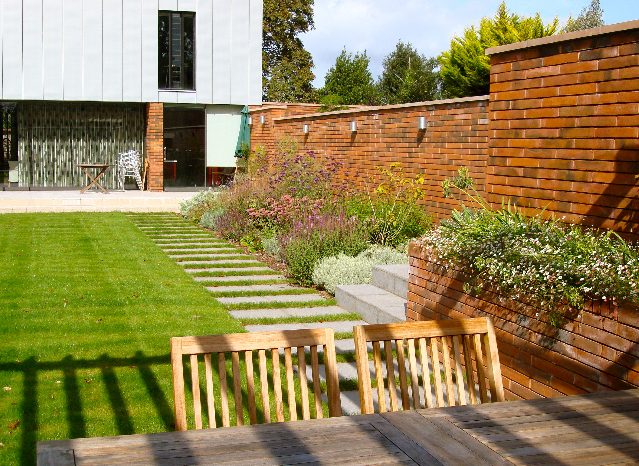 Contemporary Garden, Roger Webster