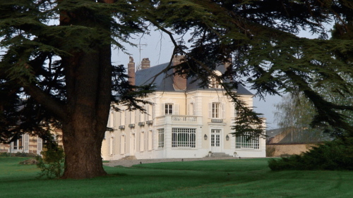 Chateau De Requiecourt