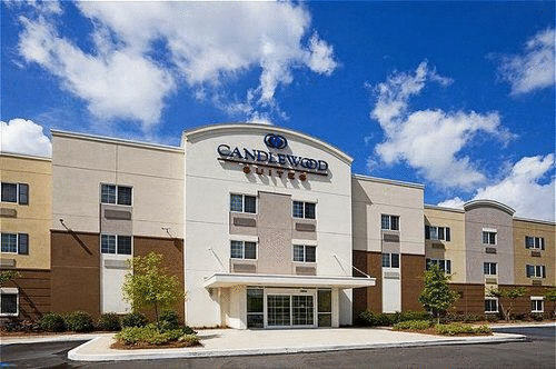 Candlewood Suites Eastchase Park