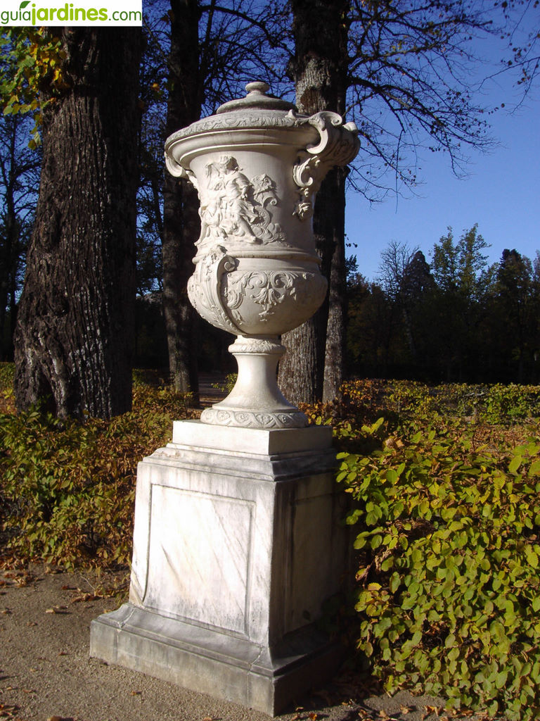 Urn, La Granja de San Ildefonso