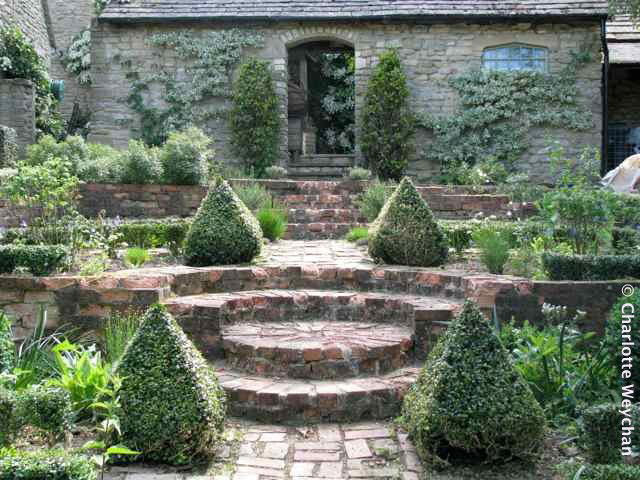 Stone House Garden, Cheltenham