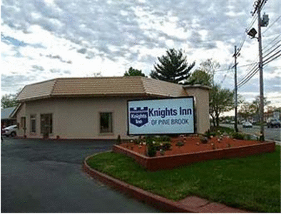 Knights Inn Pine Brook