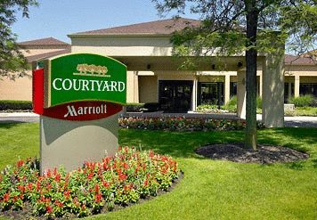 Courtyard Naperville