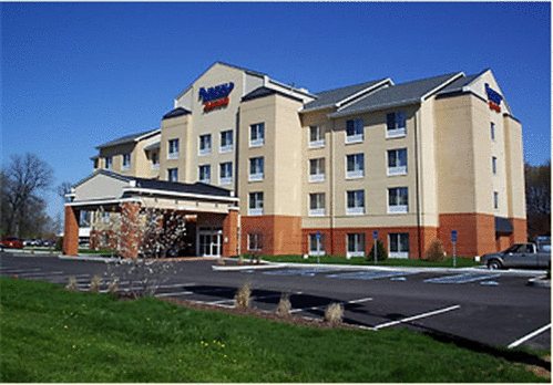 Fairfield Inn and Suites by Marriott Seymour