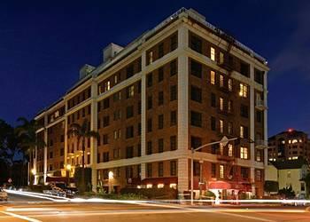 Park Manor Suites