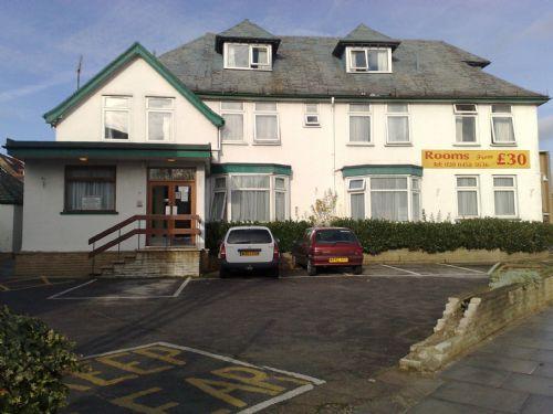 Central Hotel Golders Green