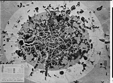 1943