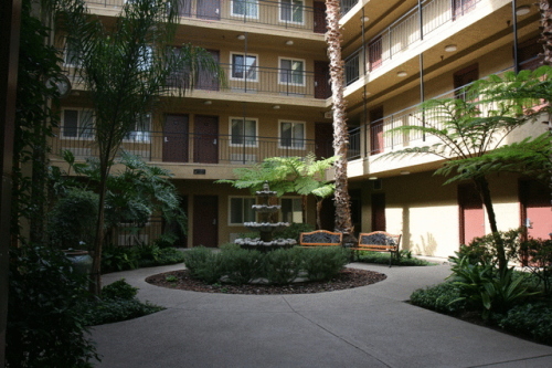 West Park Inn
