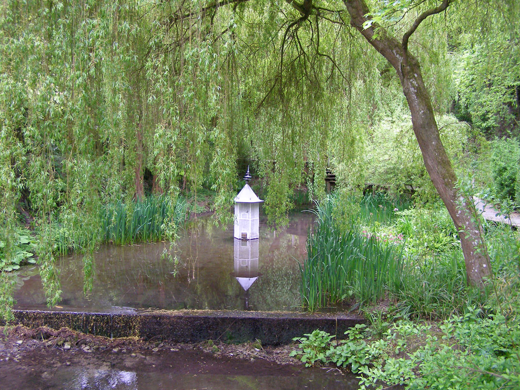 The Lyde Garden, Bledlow