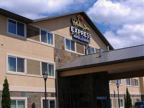 Holiday Inn Express Hotel & Suites Everett