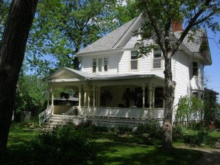 Green Oaks Bed & Breakfast