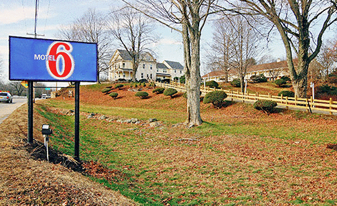 Motel 6 Sturbridge