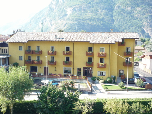 Crabun Hotel