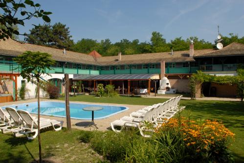 Hotel Rosinante Country Inn