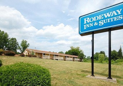 Rodeway Inn and Suites Ithaca