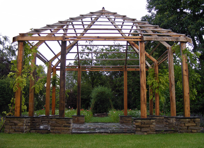 Pergola, Eves & Lewis Landscape Design