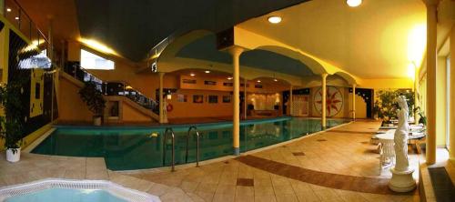 Top Hotel Prague Leisure Center