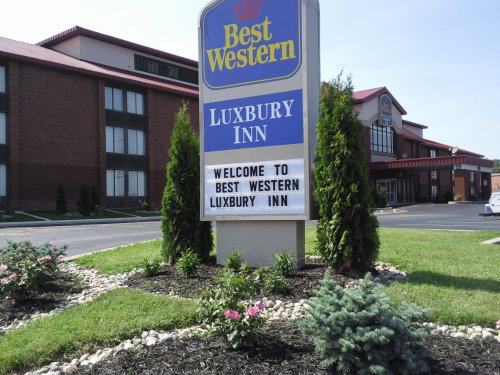 Best Western Luxbury Inn