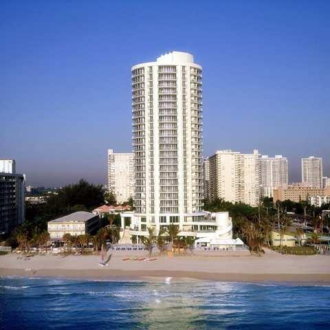 Doubletree Ocean Point Resort & Spa Sunny Isles