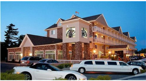 Holiday Inn Express Mackinaw City