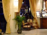 Crystal City Hotel