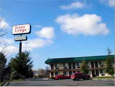 Econo Lodge & Suites Fife