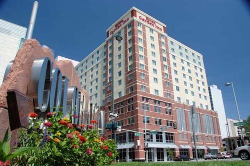 Hilton Garden Inn Denver Downtown