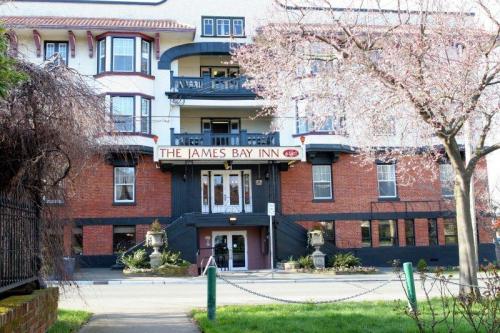 James Bay Hotel & Suites