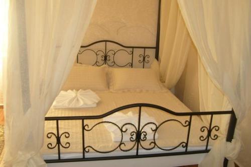 Rebetika Boutique Hotel