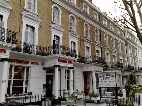 Hyde Park Whiteleaf Hotel