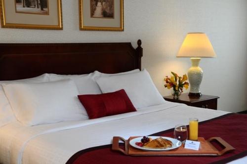 Clinton Inn Hotel