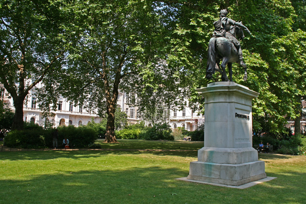 St James's Square