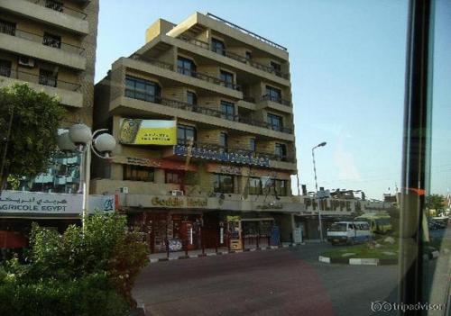 Gaddis Hotel