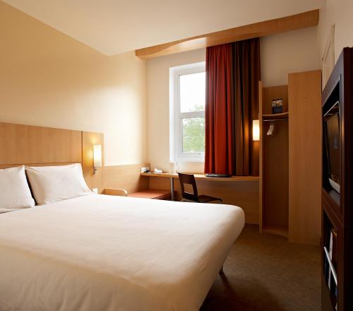 Ibis Greenwich