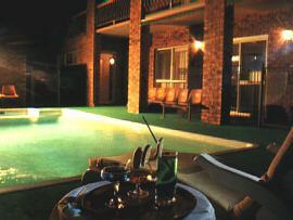 Queensgate Motel