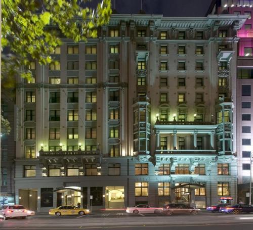 Rendezvous Hotel Melbourne