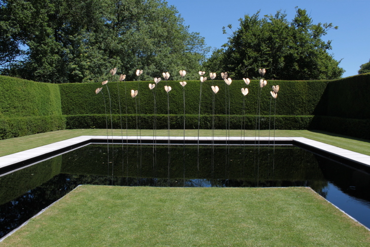Kiftsgate Abstract Modern Garden
