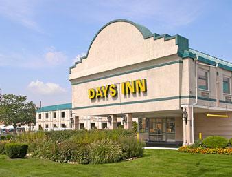 Days Inn Roosevelt Boulevard