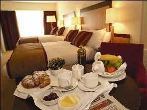 Headfort Arms Hotel