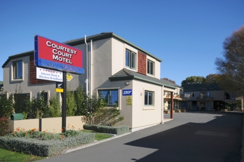 Courtesy Court Motel