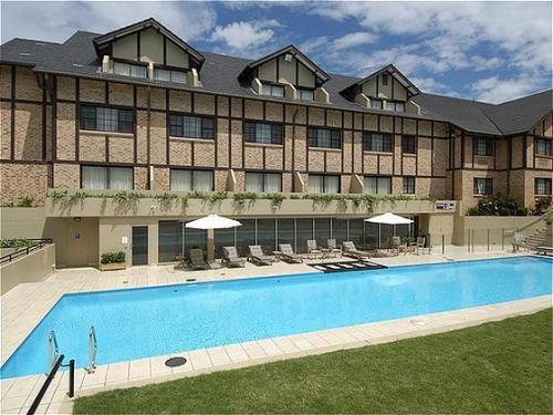 Grand Mercure The Hills Lodge