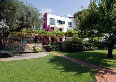 Best Western Hotel El Chico