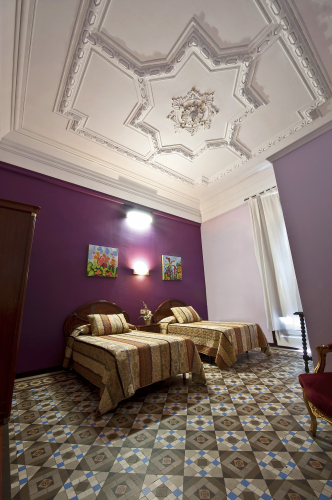Hostal Girona
