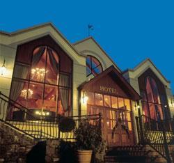 Four Seasons Hotel & Leisure Club