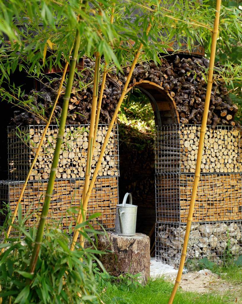 Jardin Respectueux, L'Yeuse