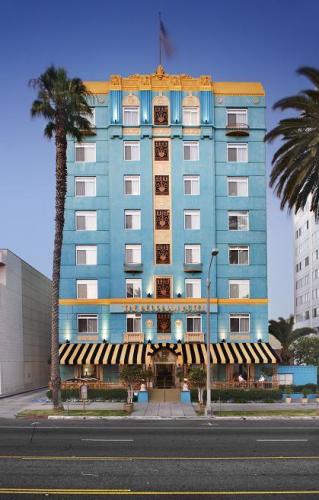 The Georgian Hotel