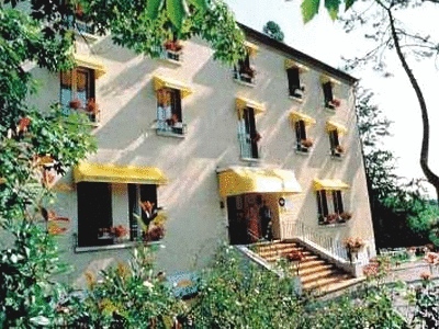 Logis Hotel Les Cedres