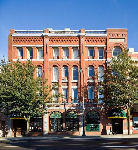 The Met Hotel
